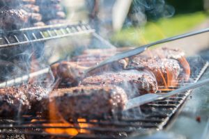 4 Tips for Saving Energy at Your Memorial Day Party