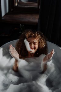 A Simple Guide to Reducing Germs in the Bathtub